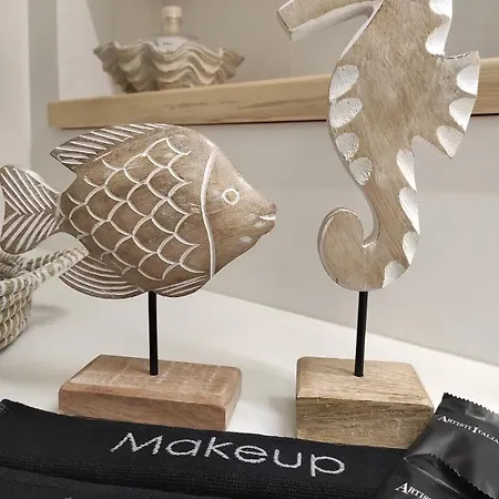 Top Suites Дом отдыха Эрмуполис