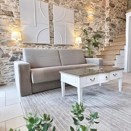 Top Suites